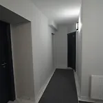 Stadthotel בית הארחה 3*