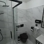 Stadthotel בית הארחה