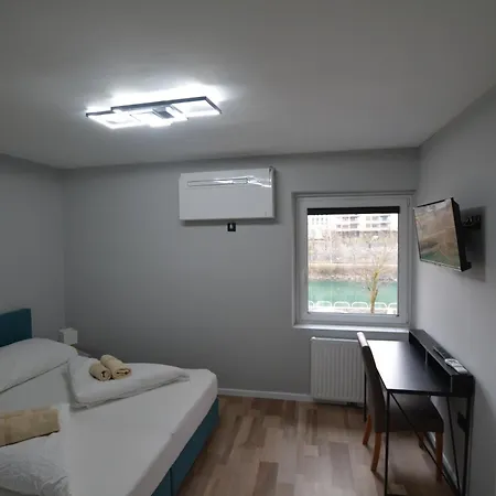 ゲストハウス Stadthotel フィラハ